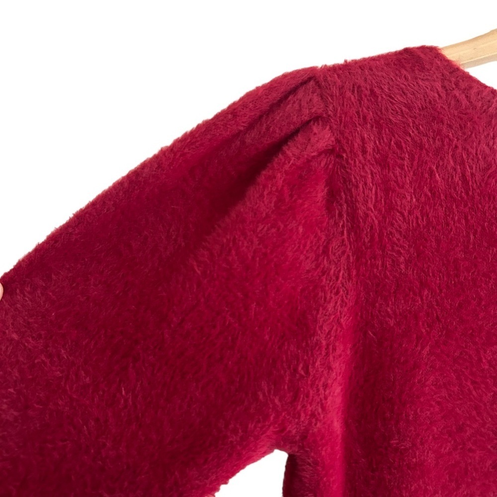 ASTR The Label Womens Ruby Red Scoop Neck Waist Length Sweater Size L - Picture 11 of 14